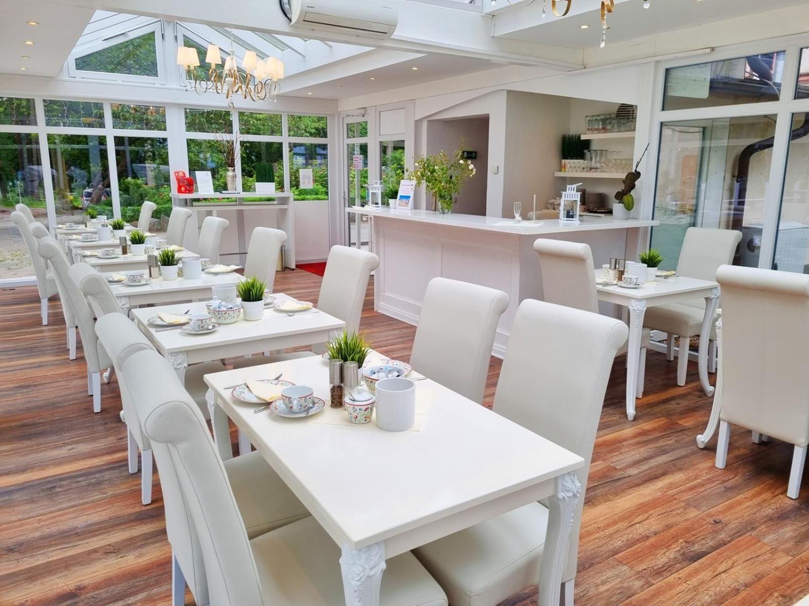 Strandhotel Lindequist Sellin Kültér fotó